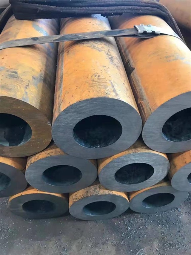 聊城20号厚壁无缝钢管