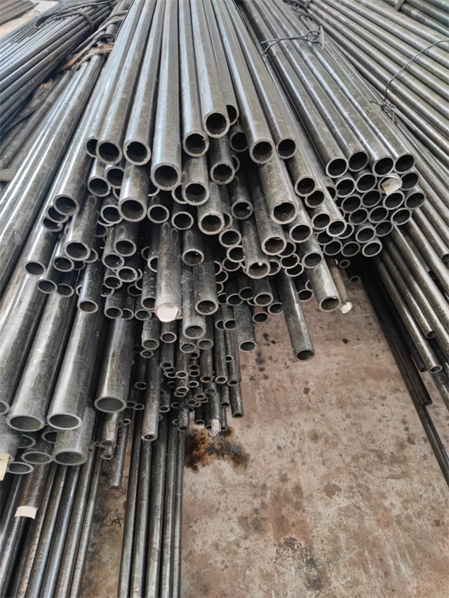 聊城16mn精密无缝钢管