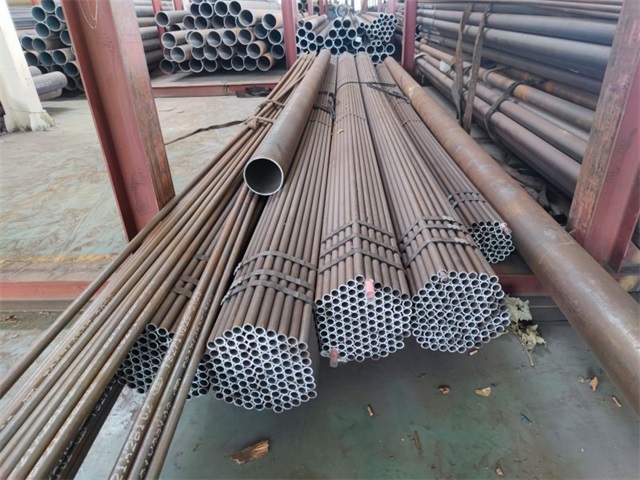 聊城15crmog无缝钢管