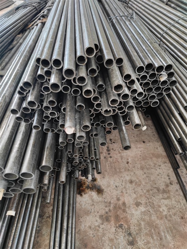 聊城精密光亮无缝钢管厂